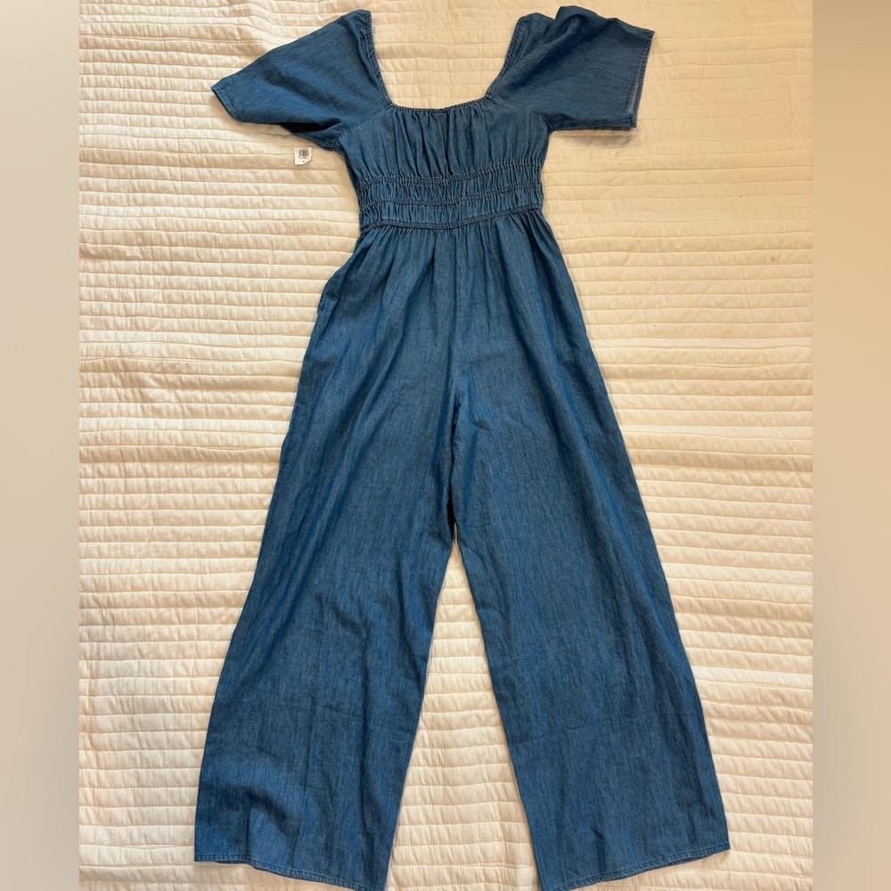 NWT Old Navy Waist-Defined Smocked Denim Wide Leg Jumpsuit Women's XS - Picture 5 of 5
